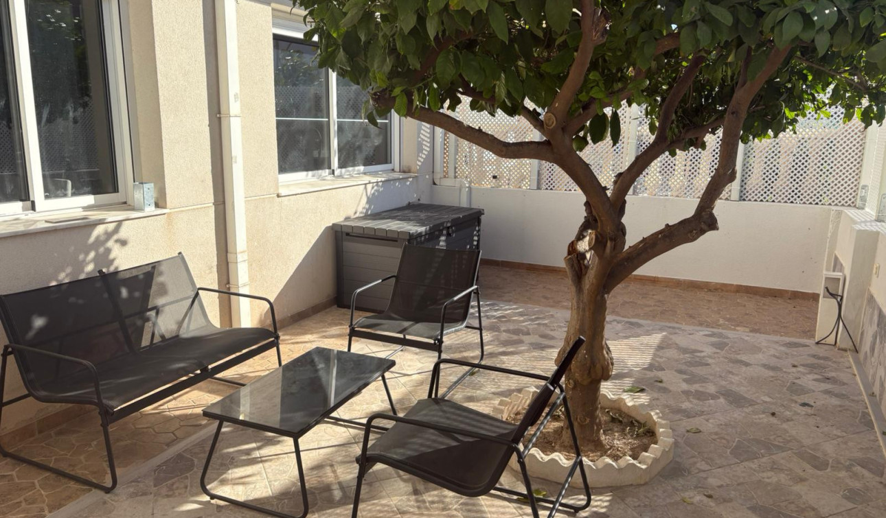 Resale - Town House - Algorfa