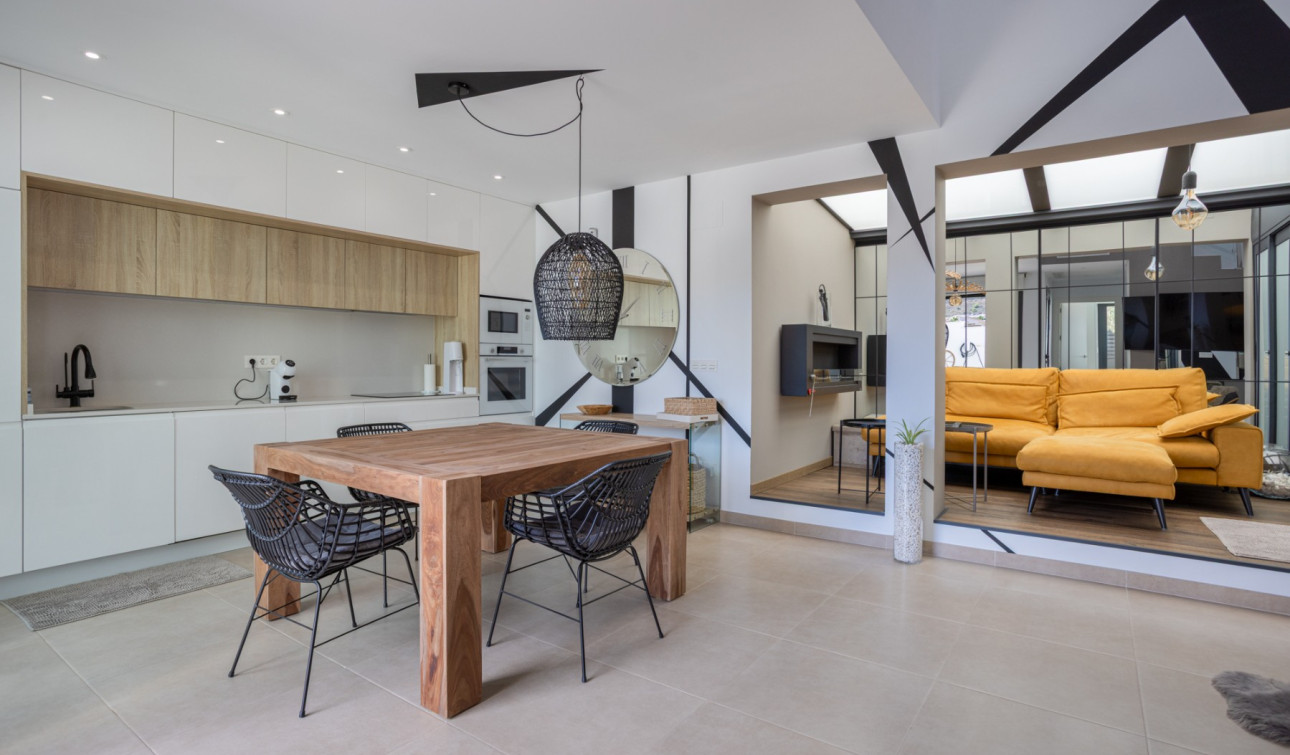 Resale - Town House - Benijofar