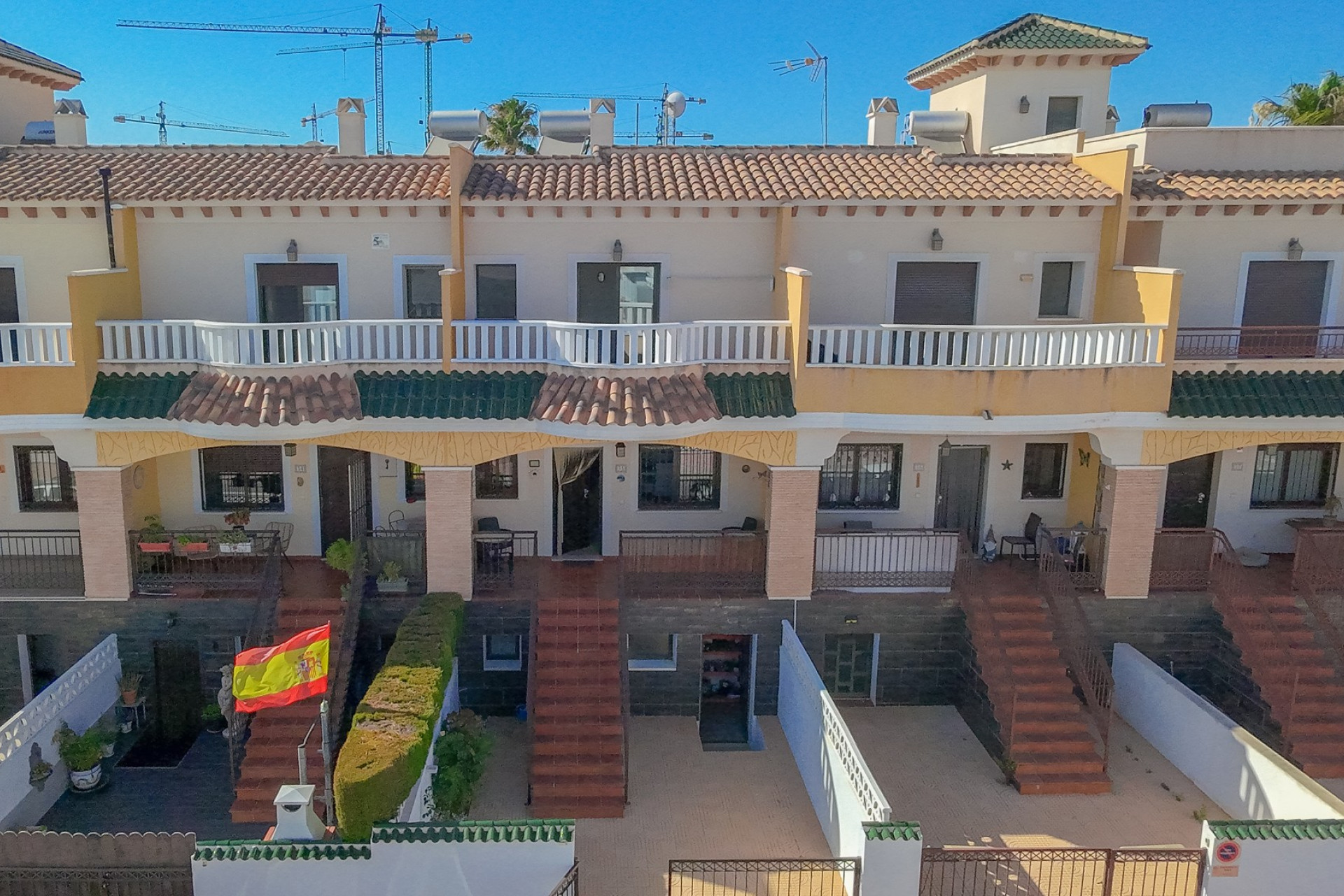 Resale - Town House - Ciudad Quesada - Central Quesada