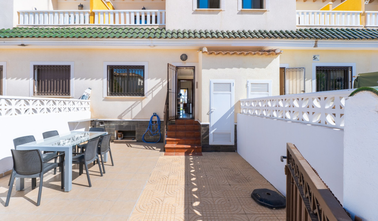 Resale - Town House - Ciudad Quesada - Central Quesada