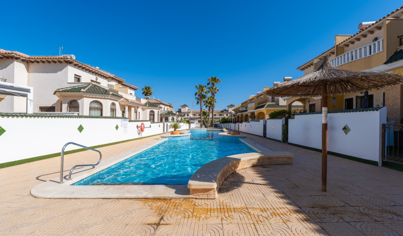 Resale - Town House - Ciudad Quesada - Central Quesada