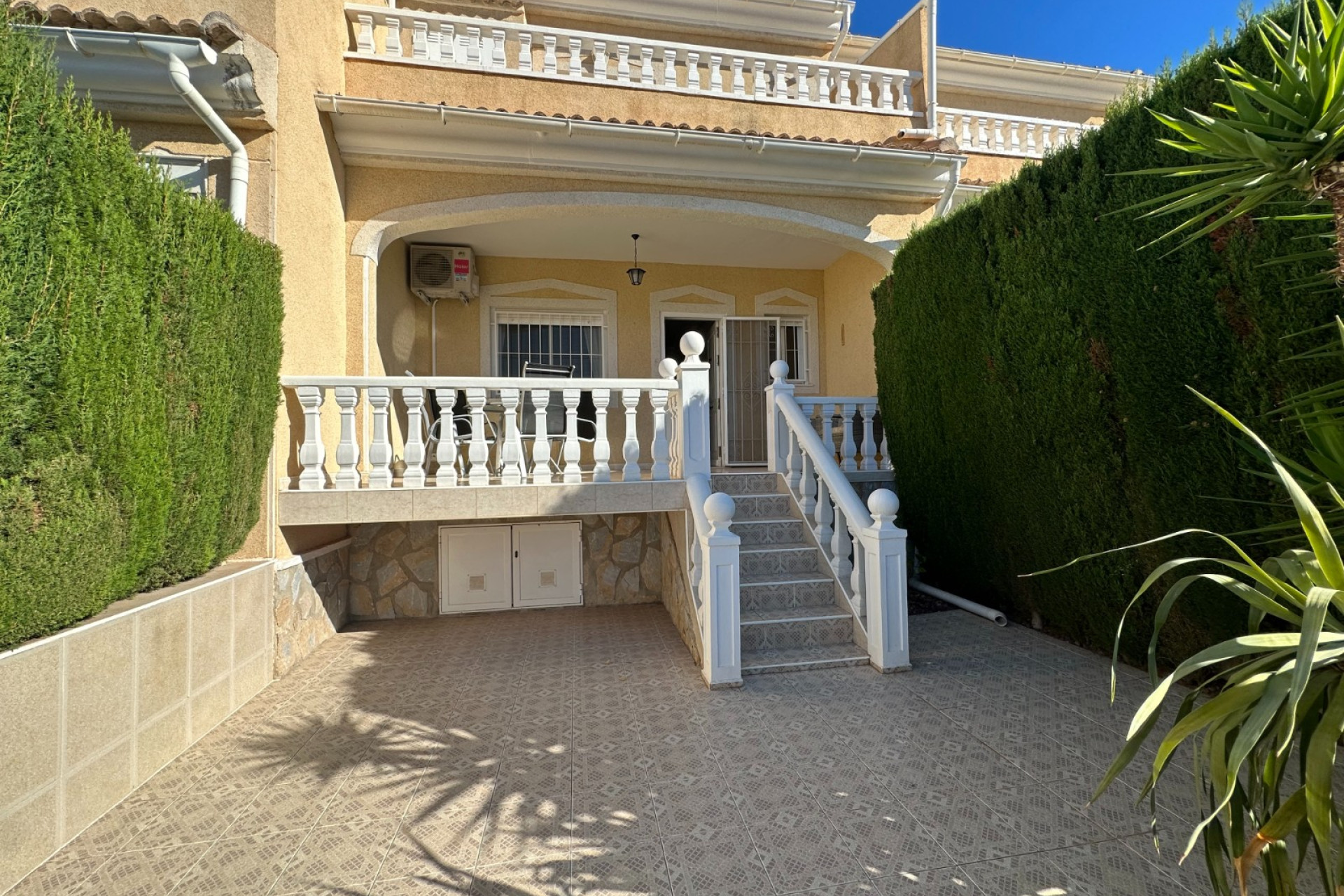 Resale - Town House - Ciudad Quesada - Doña pepa