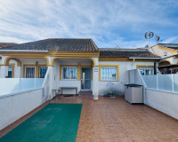 Resale - Town House - Daya Nueva