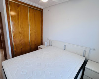 Resale - Town House - Daya Nueva