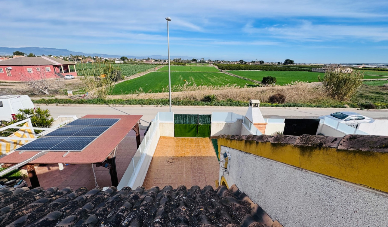 Resale - Town House - Daya Nueva