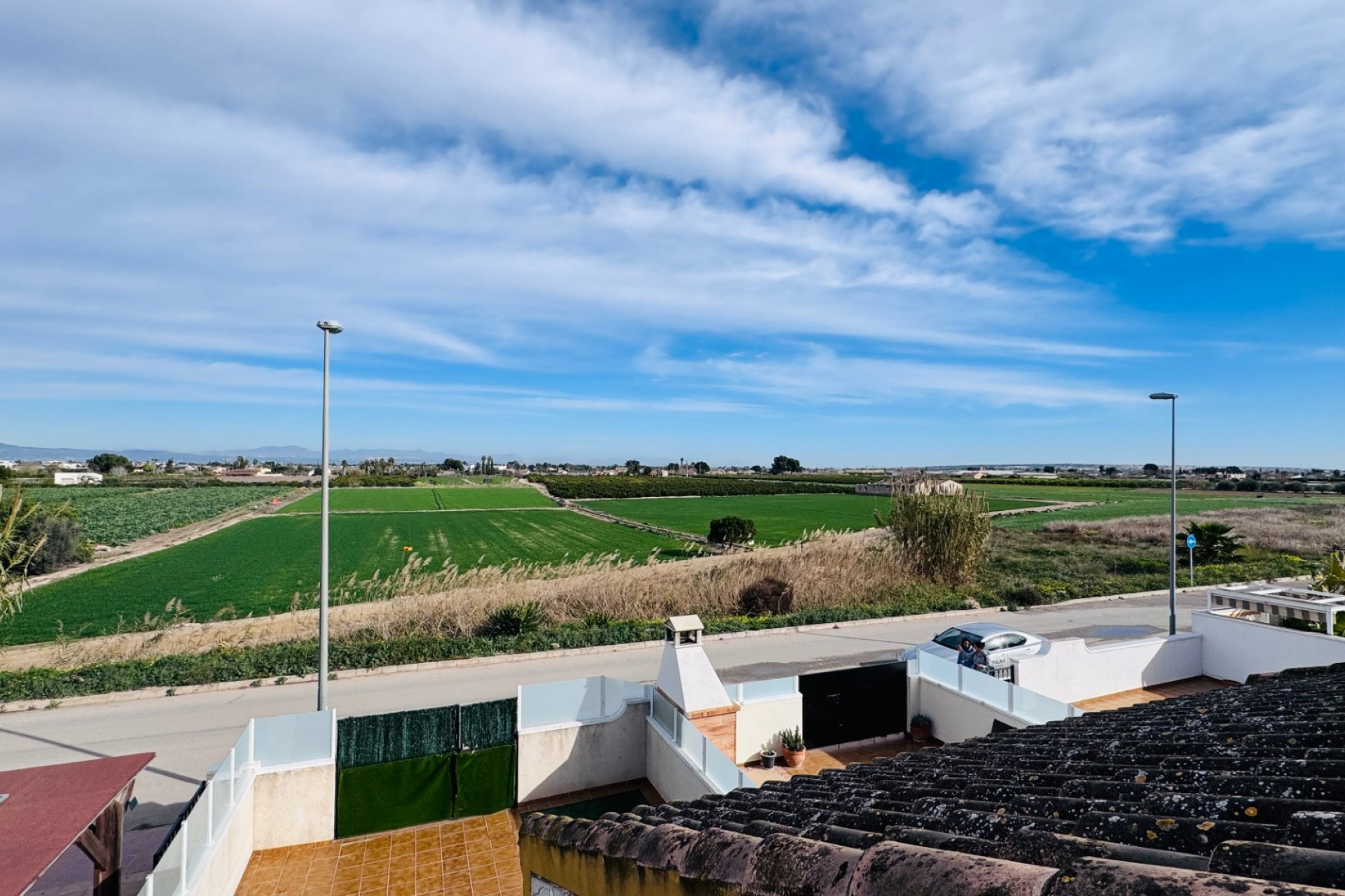 Resale - Town House - Daya Nueva