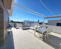 Resale - Town House - Daya Vieja