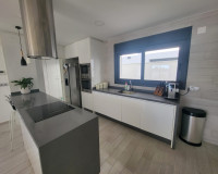 Resale - Town House - Daya Vieja