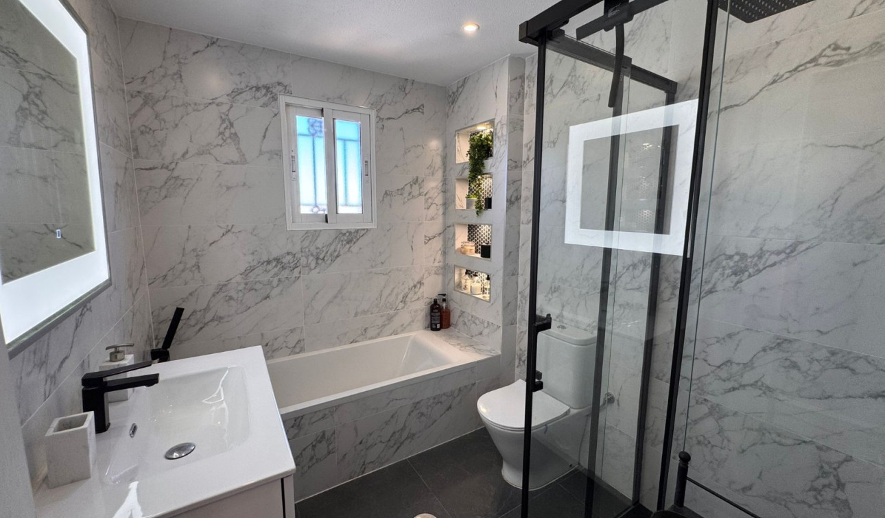 Resale - Town House - Dehesa de Campoamor - Campoamor