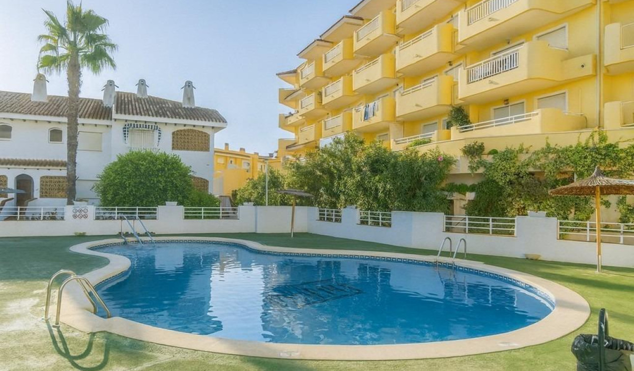 Resale - Town House - Dehesa de Campoamor - Campoamor