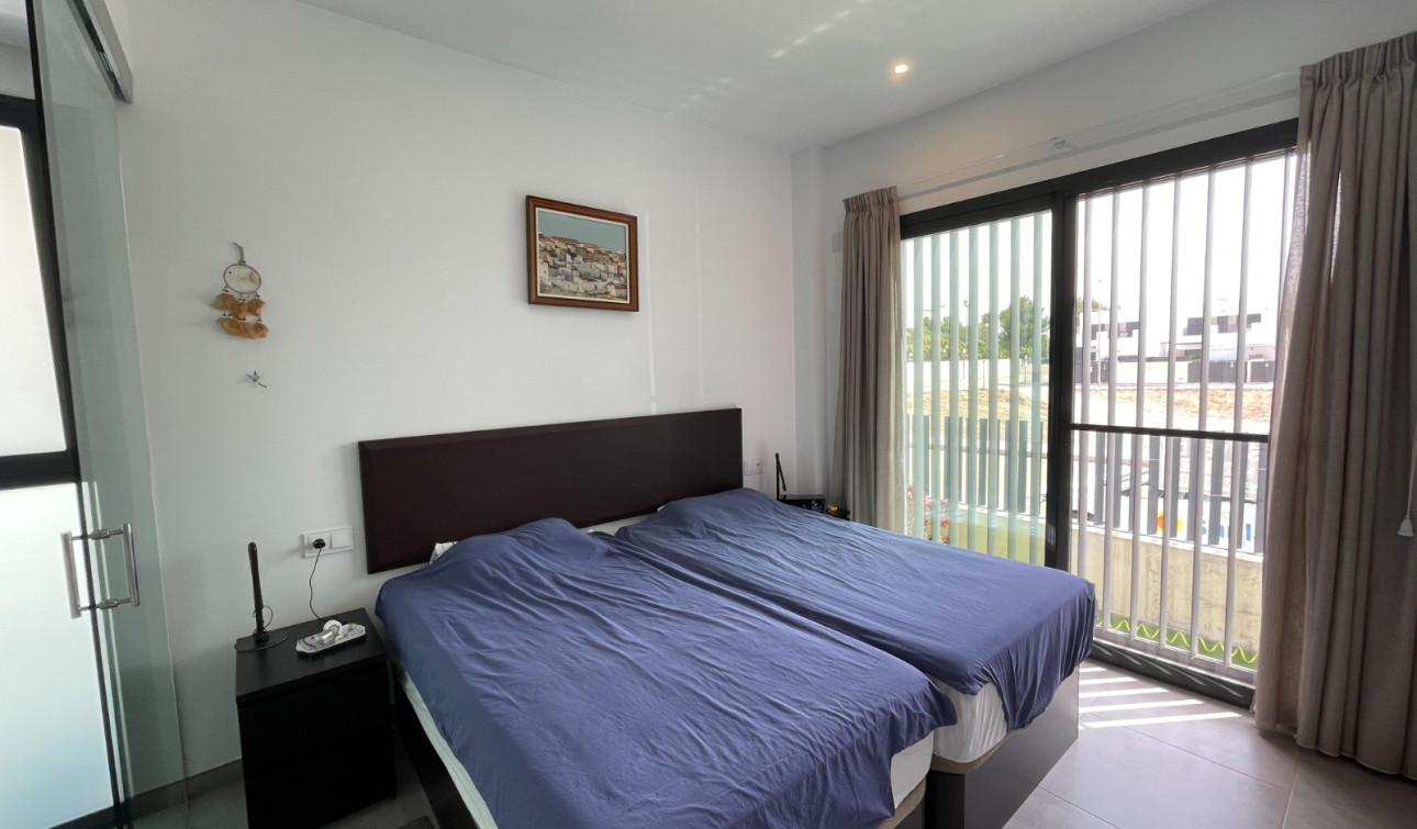 Resale - Town House - Dolores - Alicante