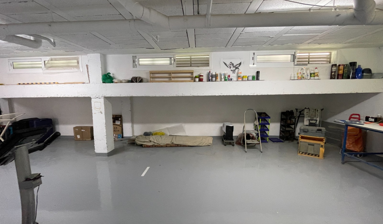 Resale - Town House - Dolores - Alicante