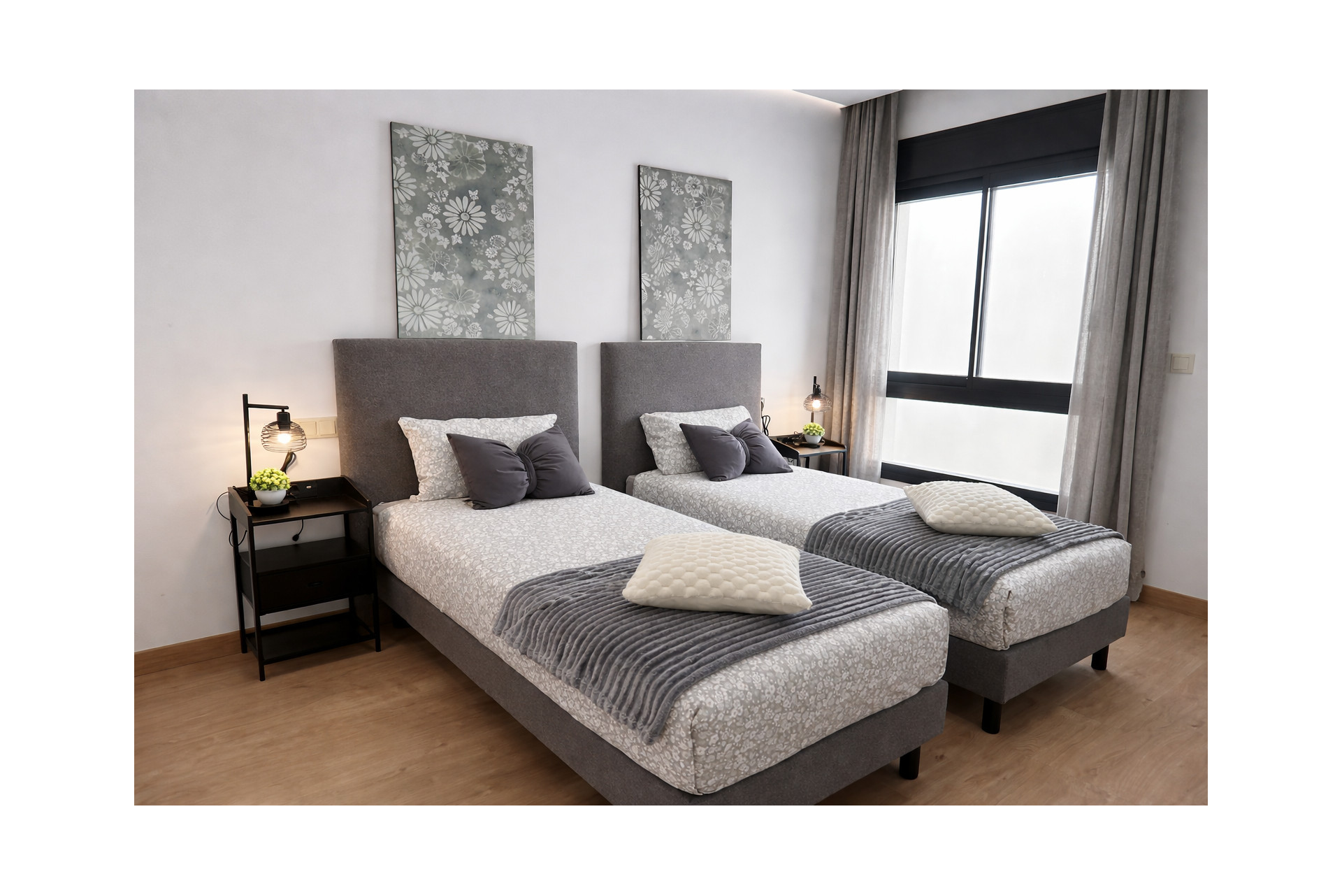 Resale - Town House - Dolores - Pueblo