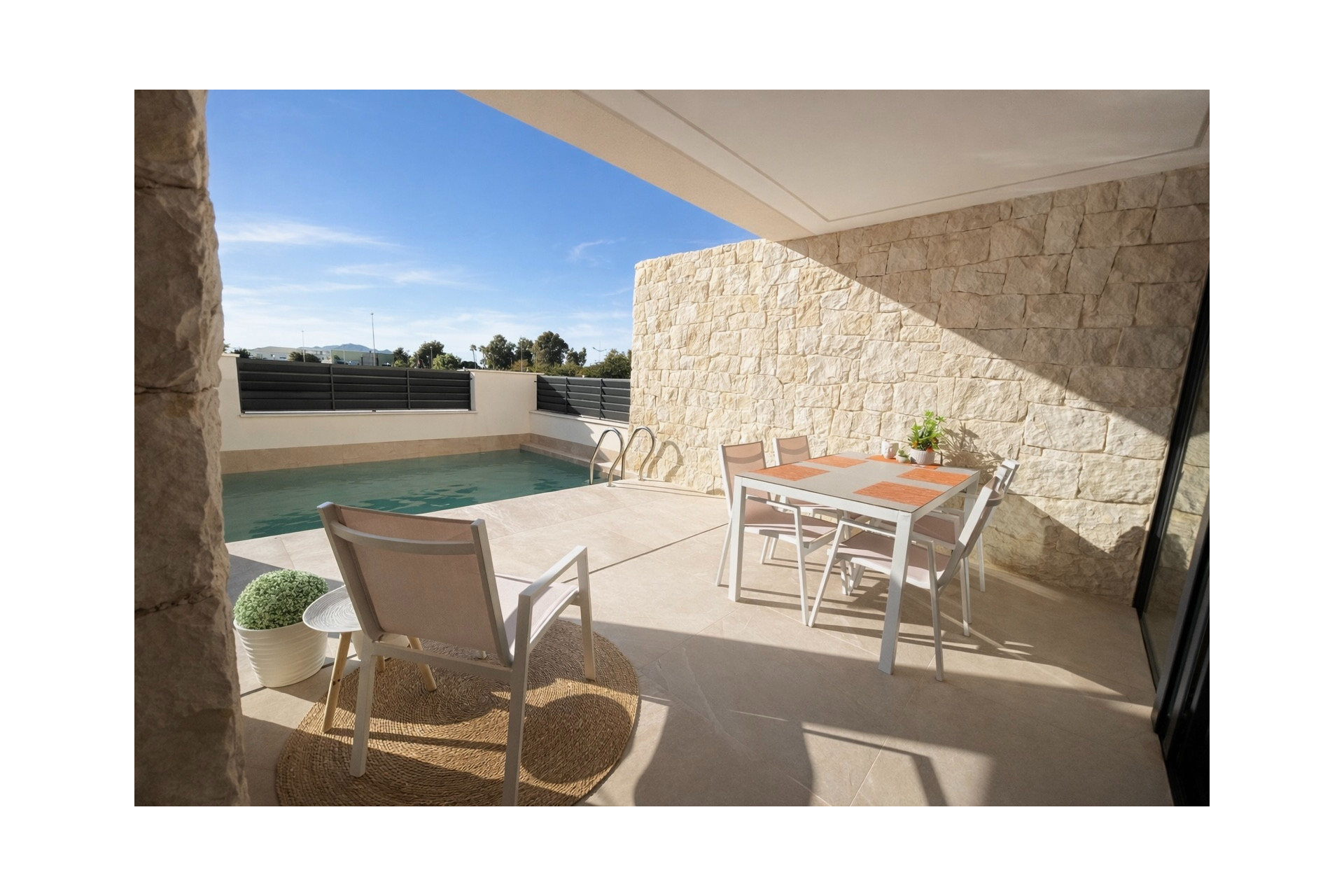 Resale - Town House - Dolores - Pueblo