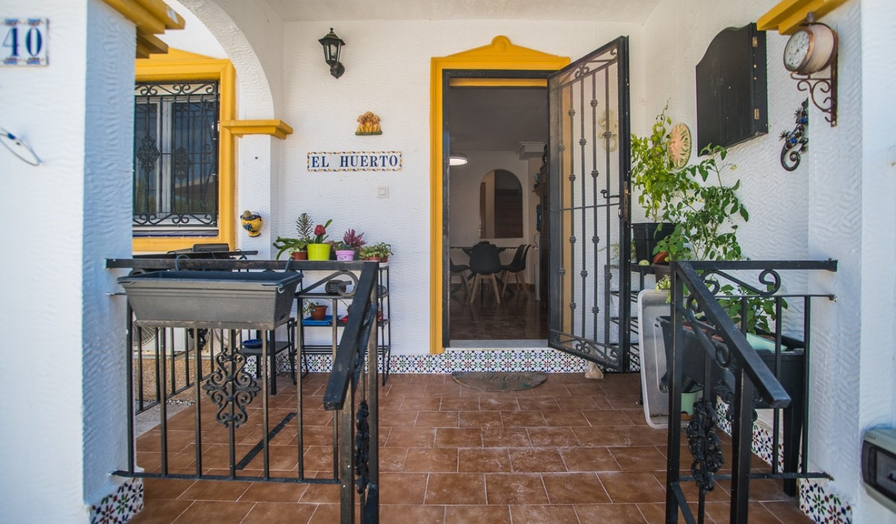 Resale - Town House - Entre Naranjos
