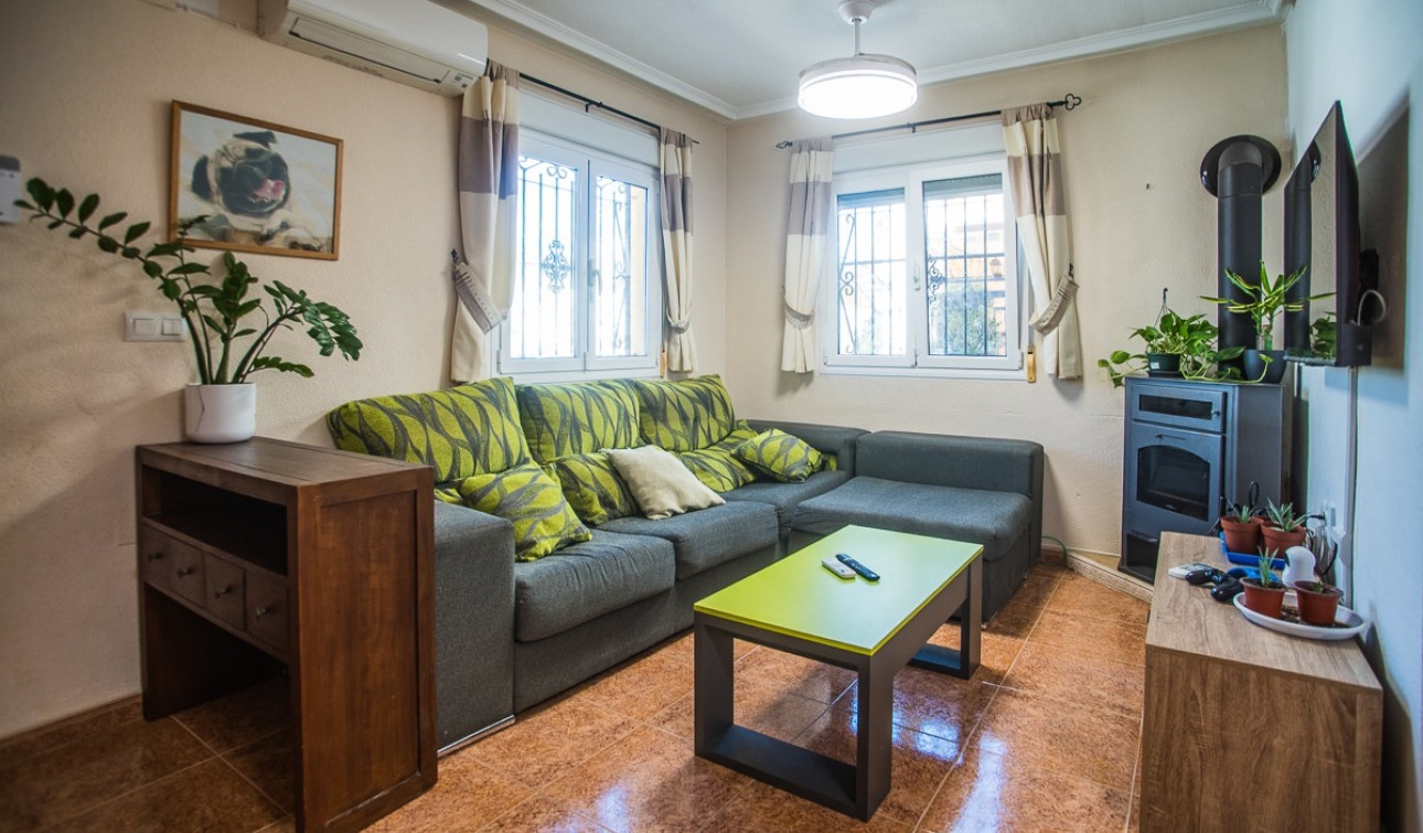 Resale - Town House - Entre Naranjos