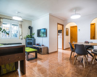 Resale - Town House - Entre Naranjos