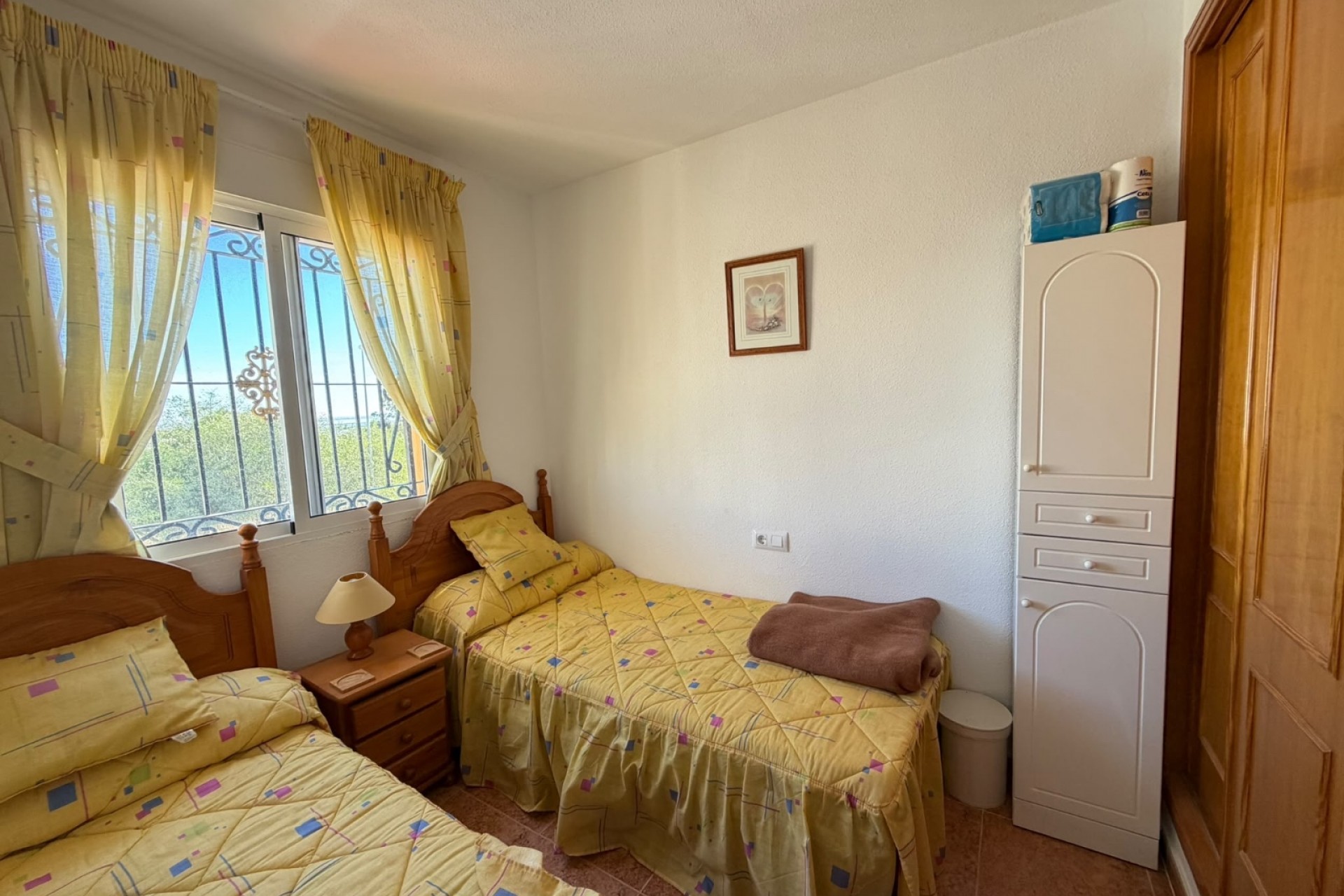 Resale - Town House - Entre Naranjos