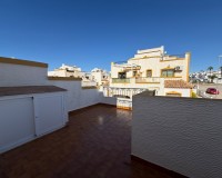 Resale - Town House - Entre Naranjos