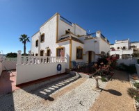 Resale - Town House - Entre Naranjos