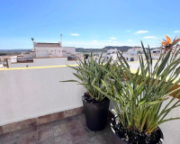 Resale - Town House - Entre Naranjos