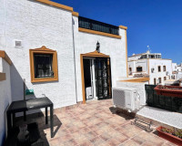 Resale - Town House - Entre Naranjos