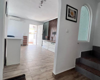 Resale - Town House - Entre Naranjos