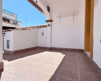 Resale - Town House - Entre Naranjos