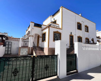 Resale - Town House - Entre Naranjos