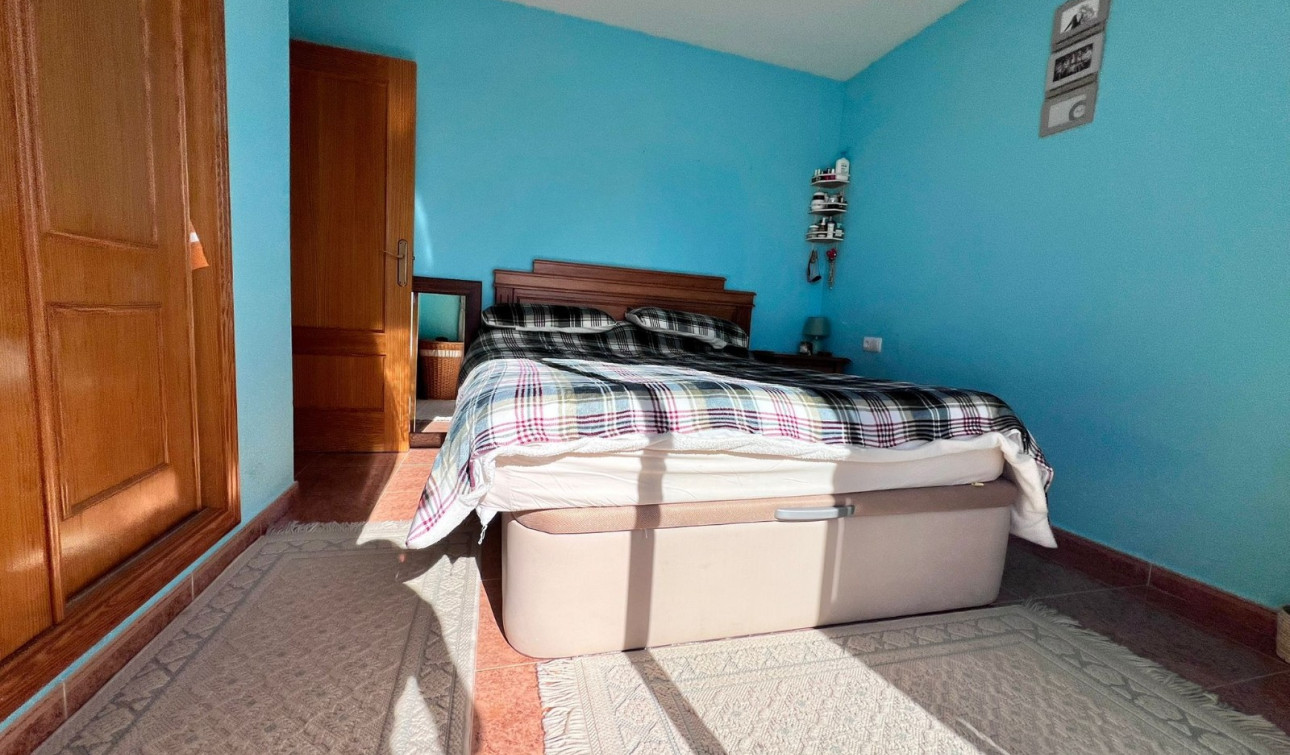 Resale - Town House - Entre Naranjos