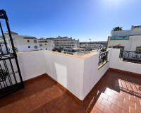 Resale - Town House - Entre Naranjos