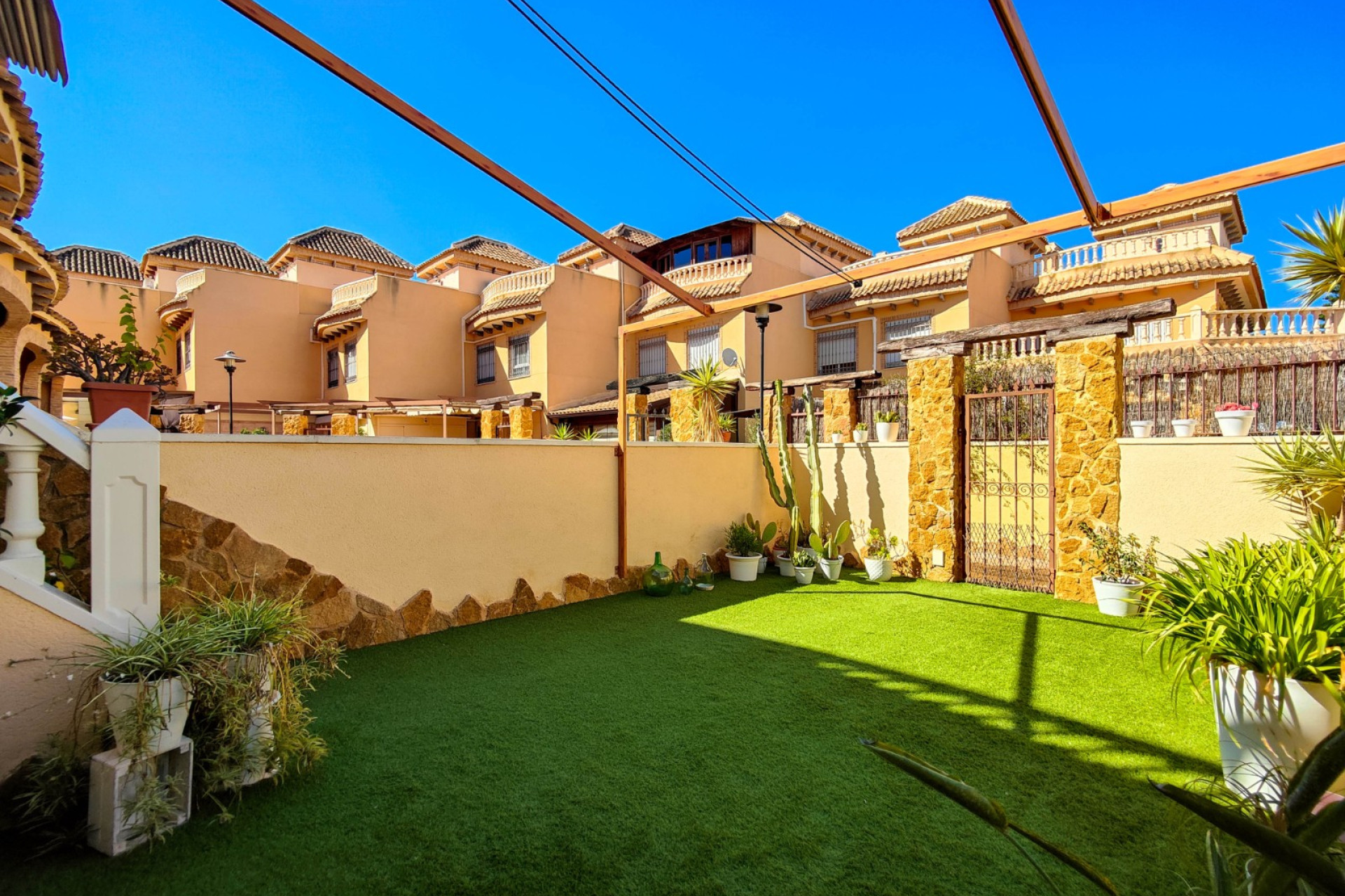 Resale - Town House - Guardamar del Segura - Center - El Raso