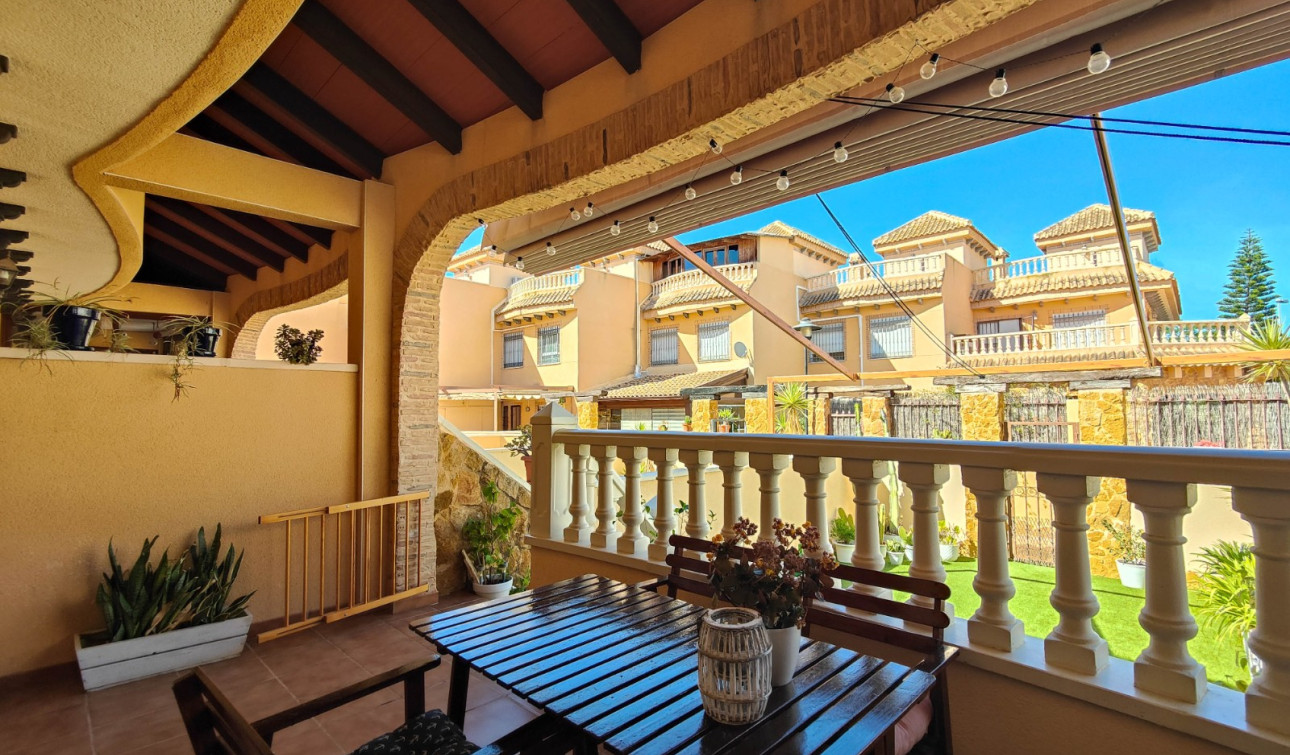 Resale - Town House - Guardamar del Segura - Center - El Raso