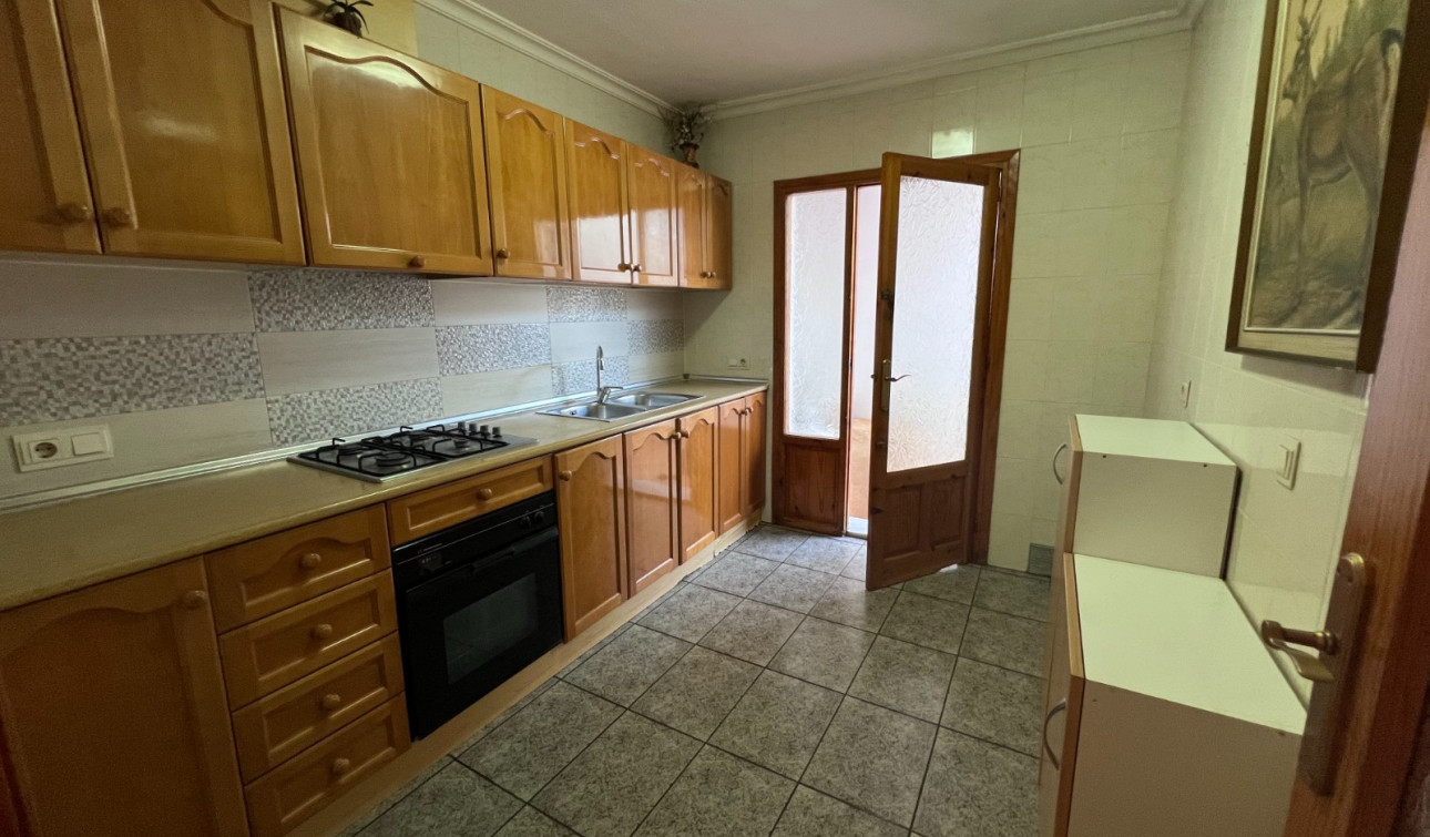 Resale - Town House - Jacarilla