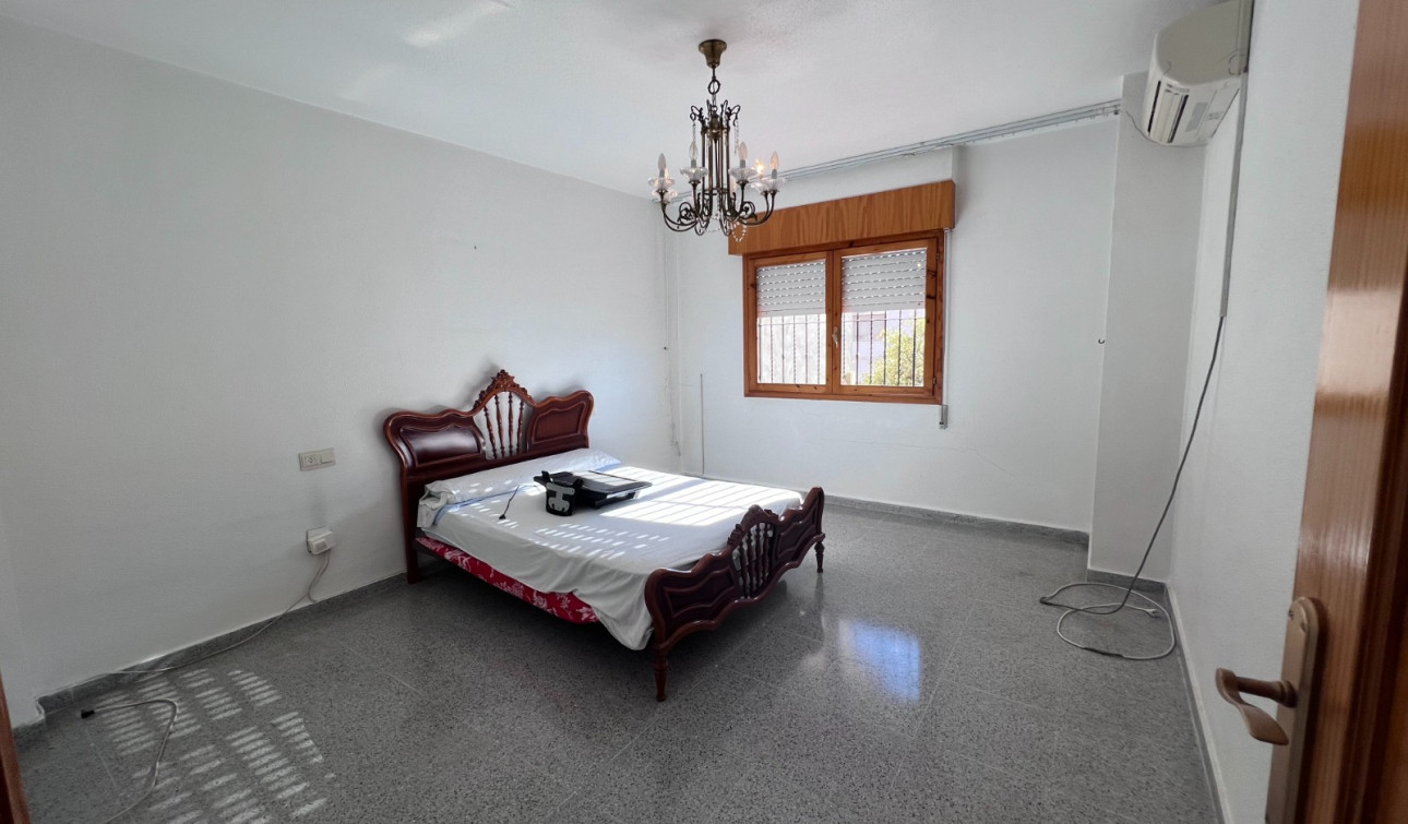 Resale - Town House - Jacarilla