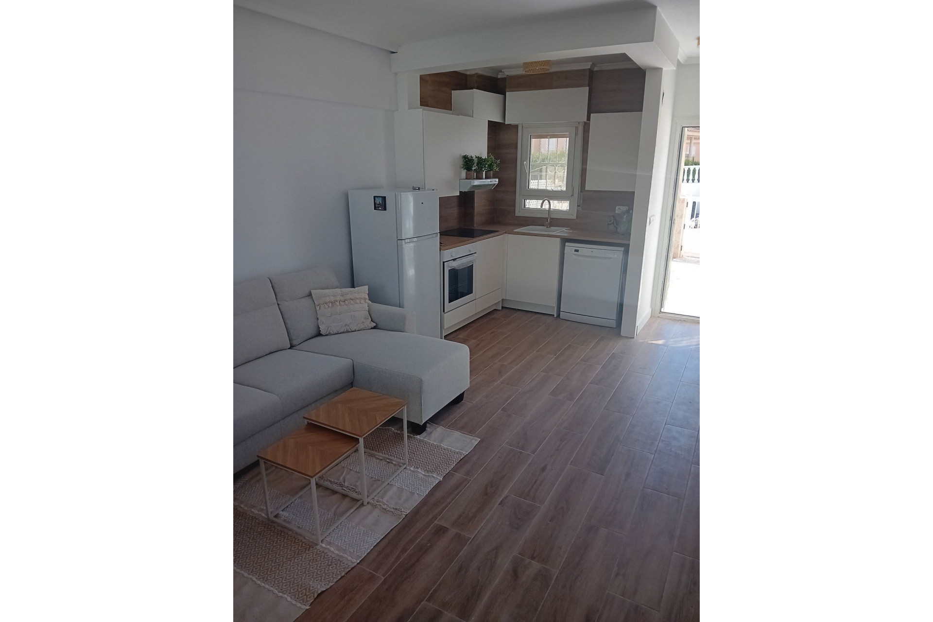 Resale - Town House - La Mata