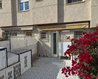 Resale - Town House - La Mata