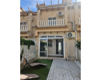 Resale - Town House - La Mata