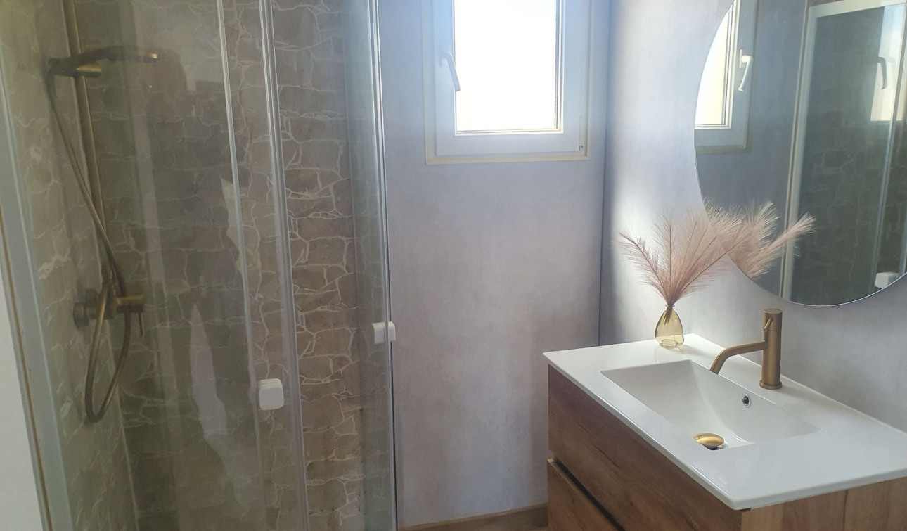 Resale - Town House - La Mata