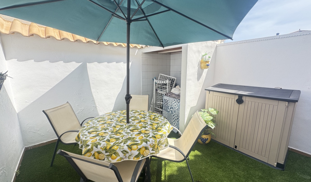 Resale - Town House - La Zenia