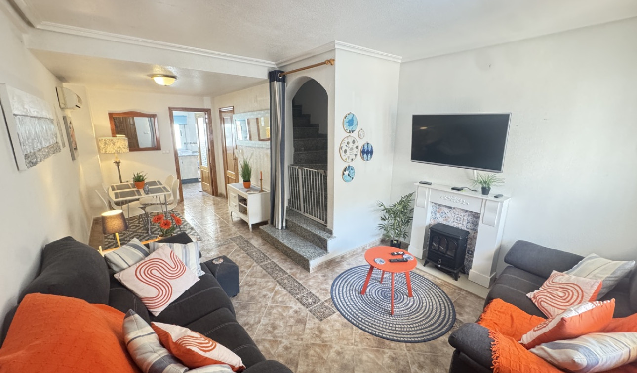 Resale - Town House - La Zenia