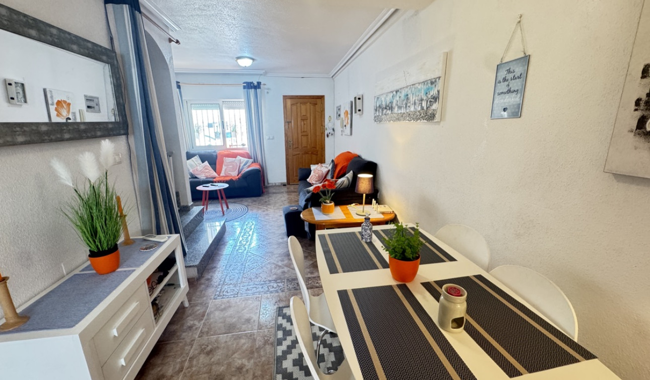 Resale - Town House - La Zenia