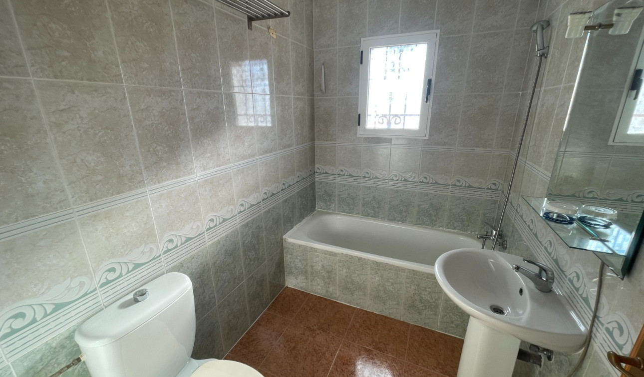 Resale - Town House - Los Montesinos - La Herrada