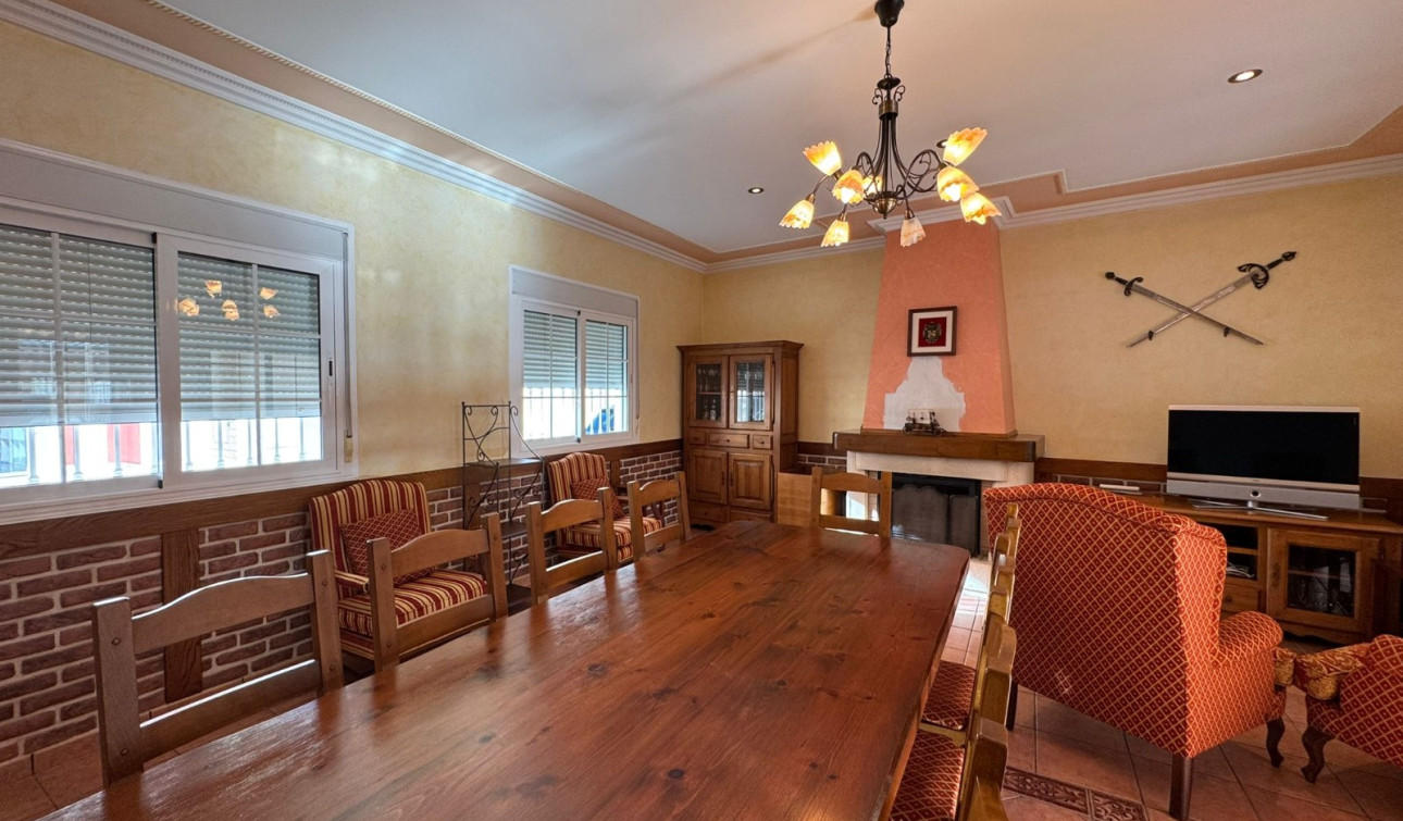 Resale - Town House - Los Montesinos