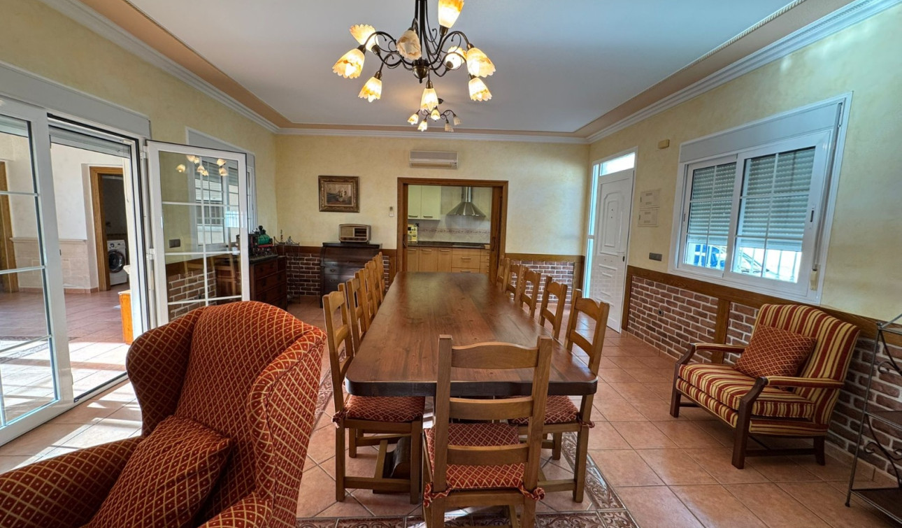 Resale - Town House - Los Montesinos