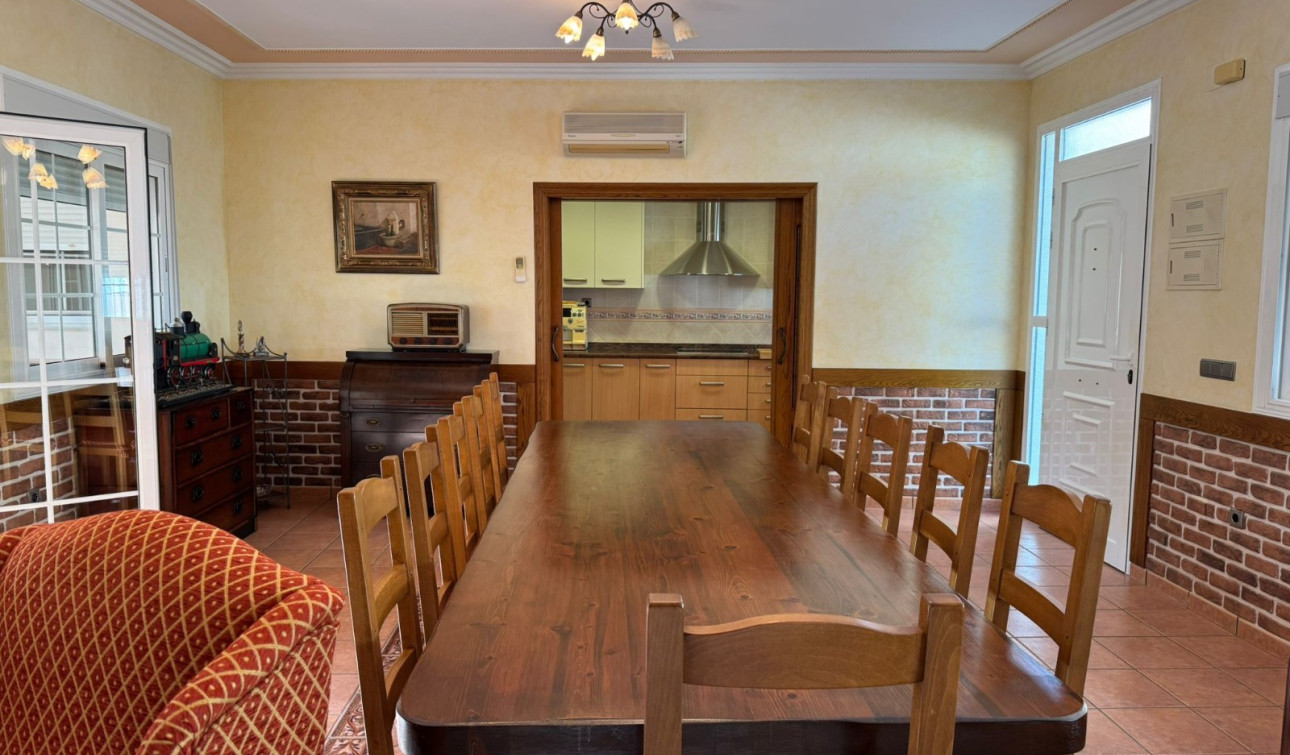 Resale - Town House - Los Montesinos