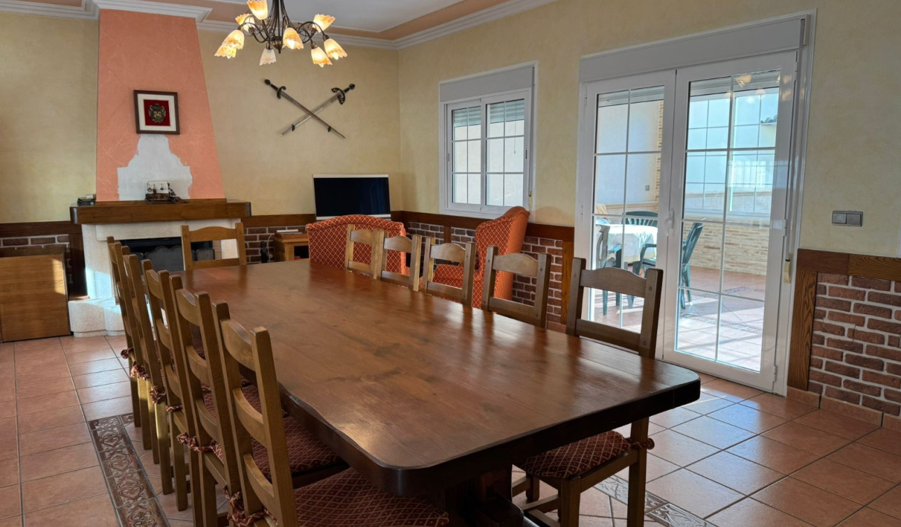 Resale - Town House - Los Montesinos