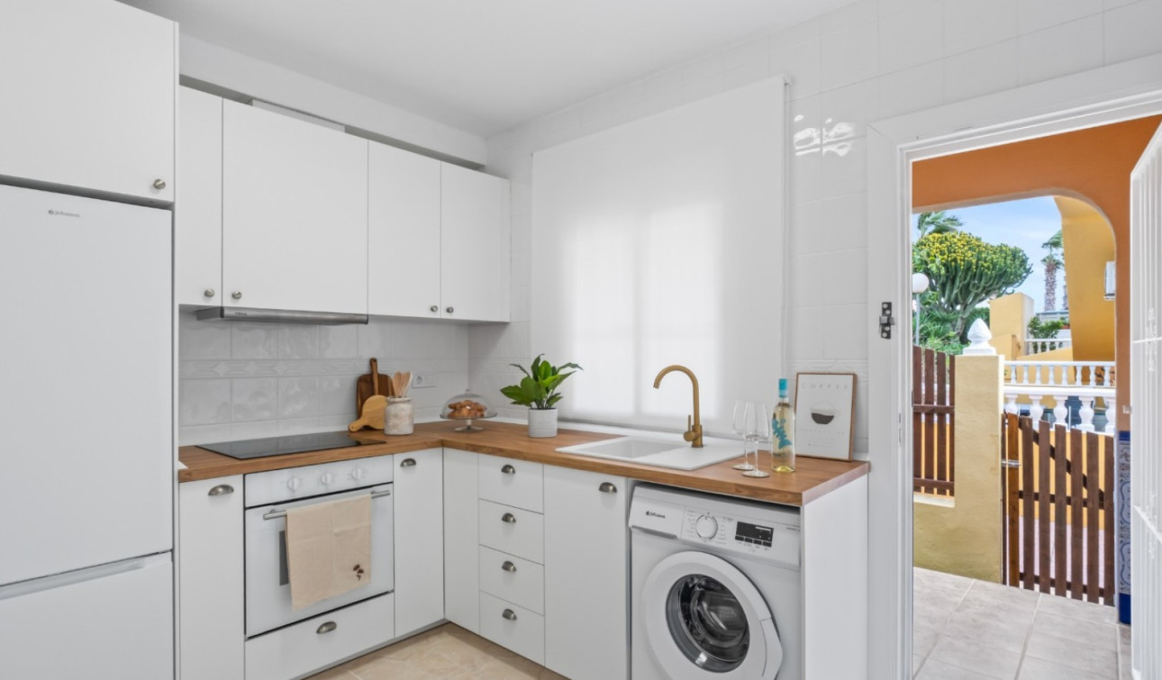 Resale - Town House - Orihuela Costa - La Florida