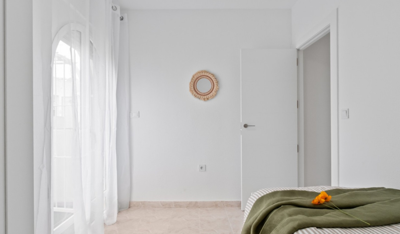 Resale - Town House - Orihuela Costa - La Florida