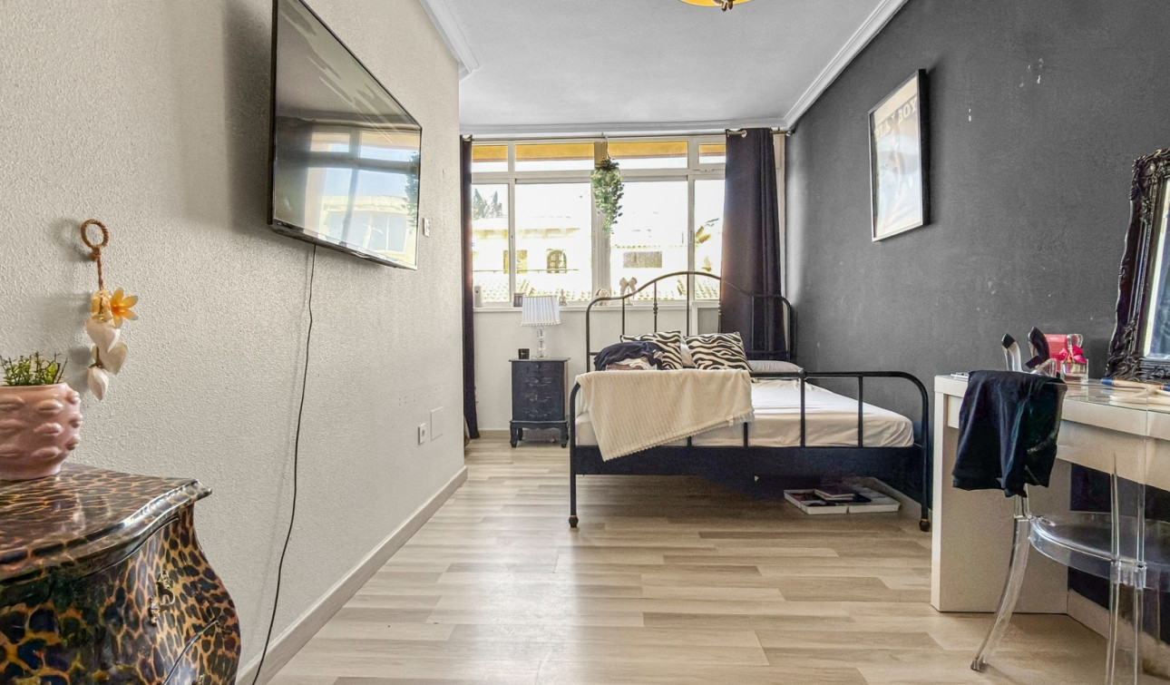 Resale - Town House - Orihuela Costa - La Florida